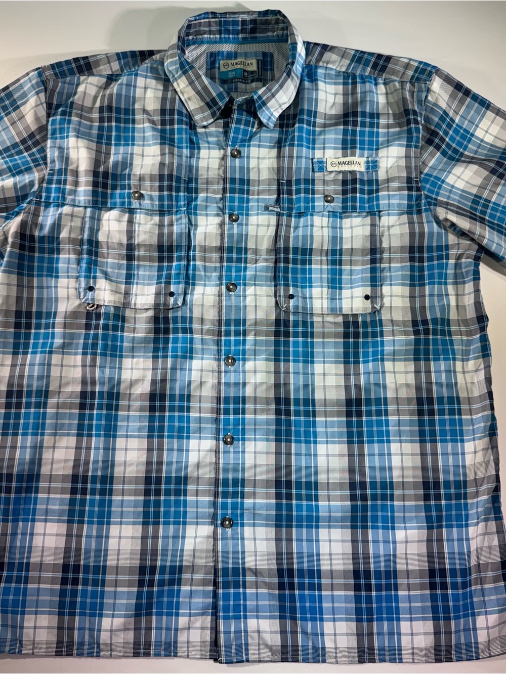 MAGELLAN OUTDOORS Men’s Blue/White Plaid Fish Gear Moisture Wicking Vented, XL
